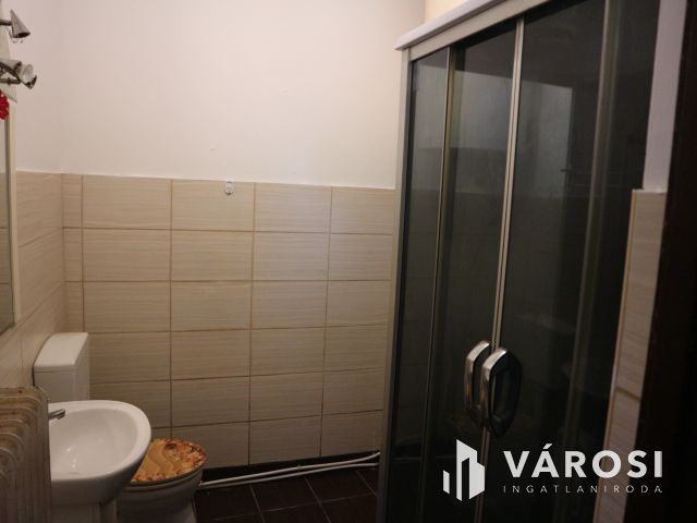 2 generációs,külön bejáratú,alakítsd saját álmaid otthonává!